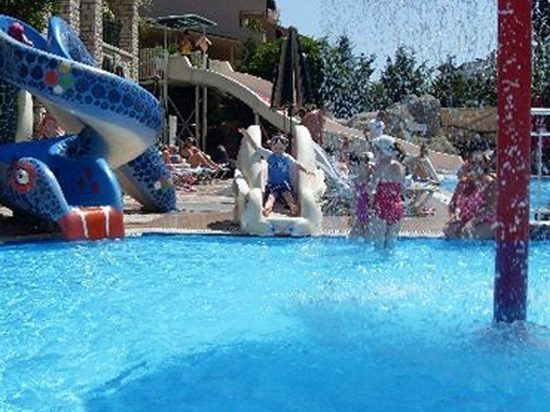 Club Alize Apartments Мармарис Экстерьер фото